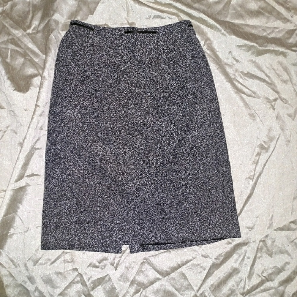Pencil skirt
